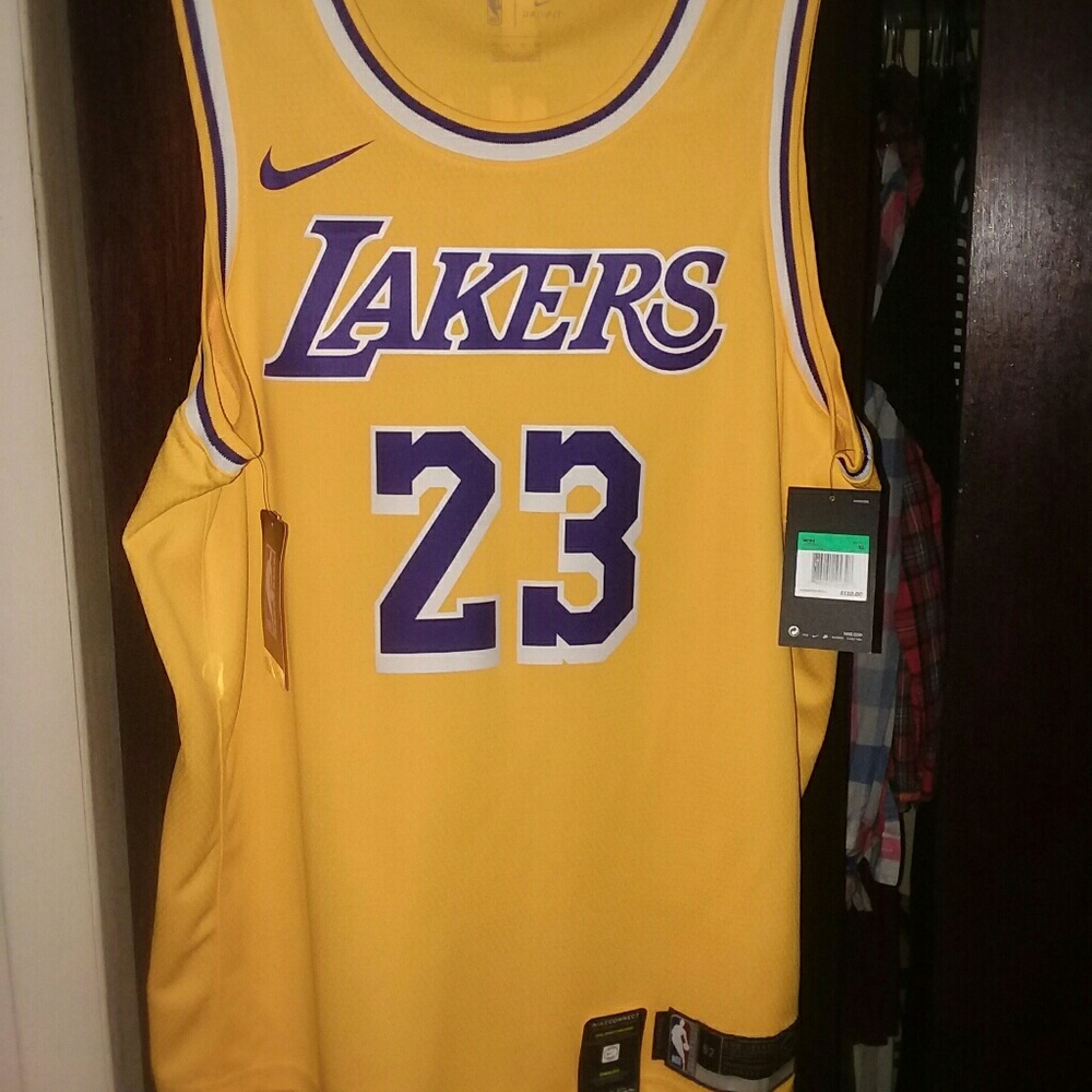 LeBron James NEW Lakers Jersey
